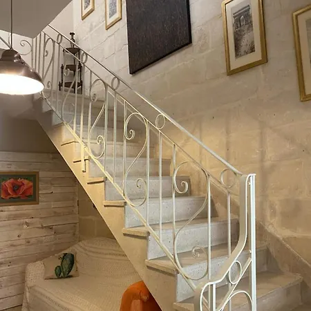 Arzella * Birżebbuġa